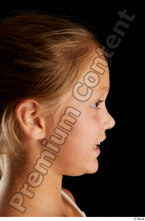 Esme  2 T head phoneme side view 0001.jpg